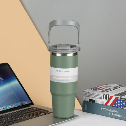 20oz 25oz 30oz 35oz 40oz 304 Stainless Steel Thermos Cup Hot Selling Portable Car Cup Travel Vacuum Mug with Handle - dark or deep green color
